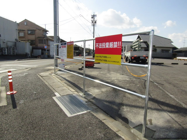 名古屋市名東区　駐車場　フェンス枠設置